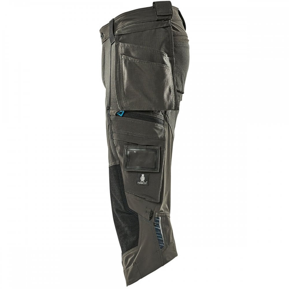 17049 Advanced ¾ Length Trousers with holster pockets
